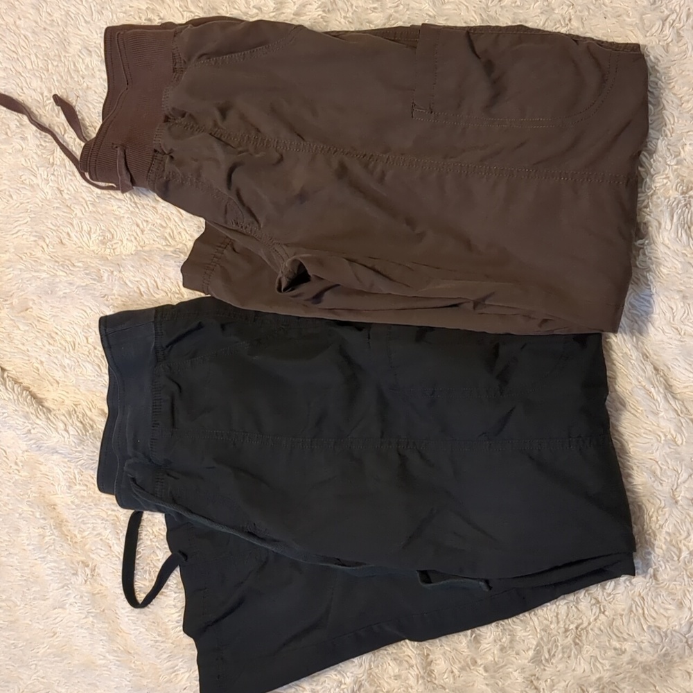 Peaches scrub pants set